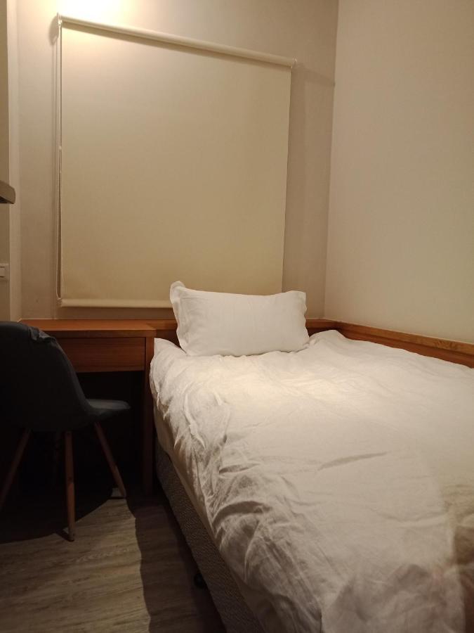 Phoenix Hostel Hualien stad Exteriör bild
