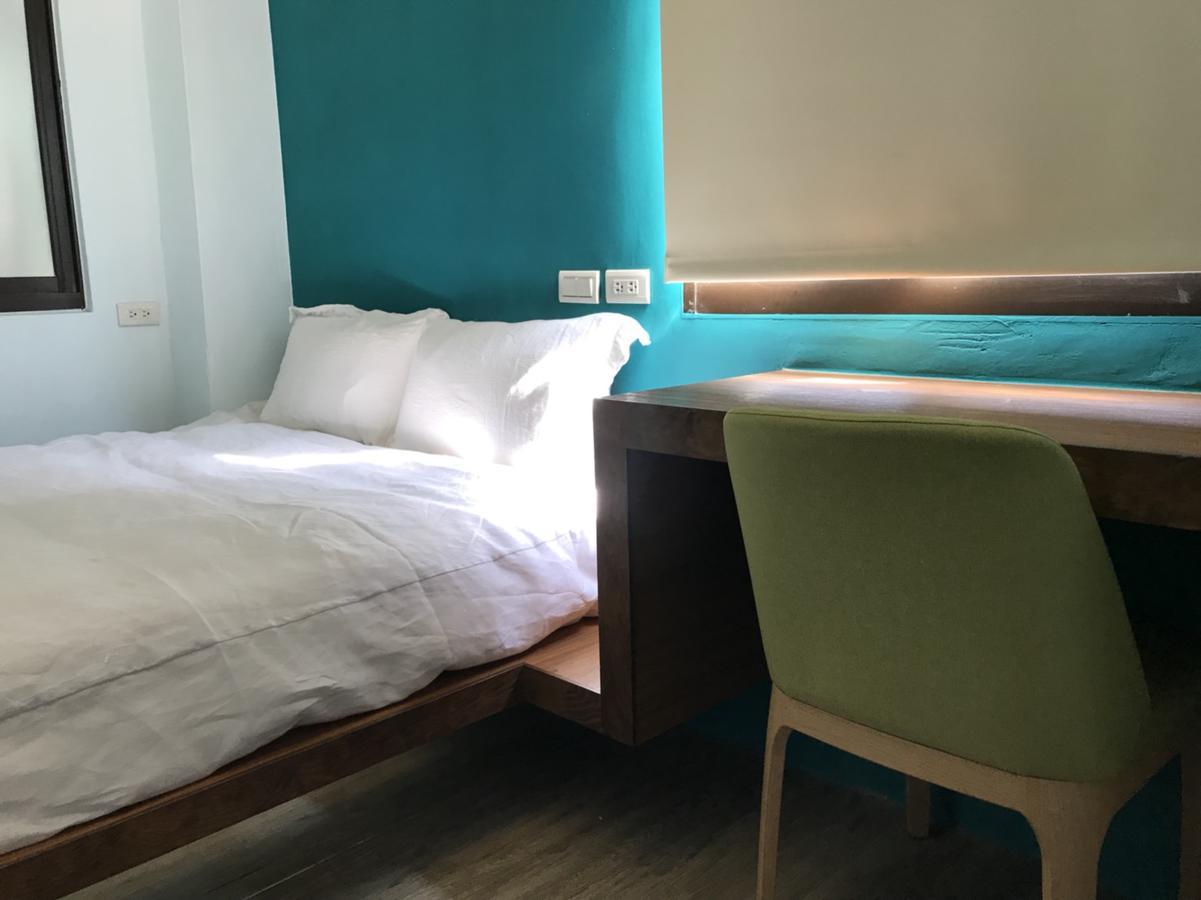Phoenix Hostel Hualien stad Exteriör bild